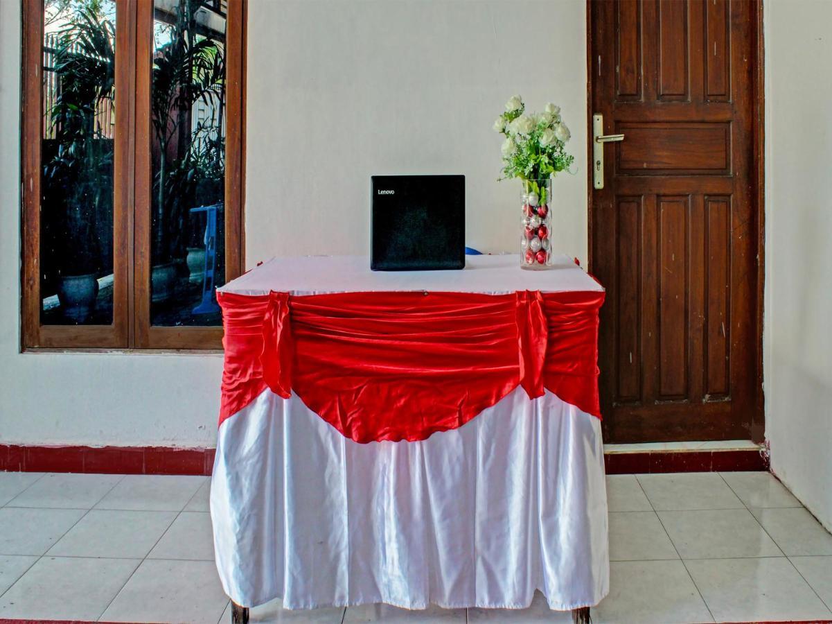 OYO 91416 Puri 88 Homestay Kupang  Luaran gambar