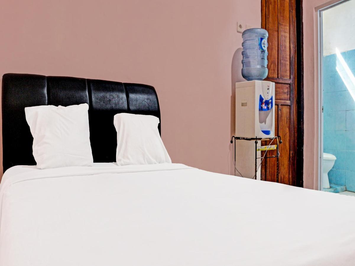 OYO 91416 Puri 88 Homestay Kupang  Luaran gambar