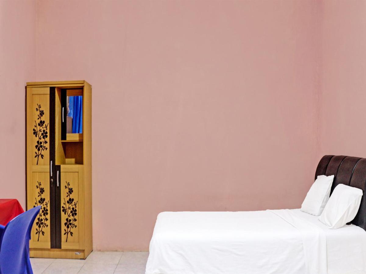 OYO 91416 Puri 88 Homestay Kupang  Luaran gambar
